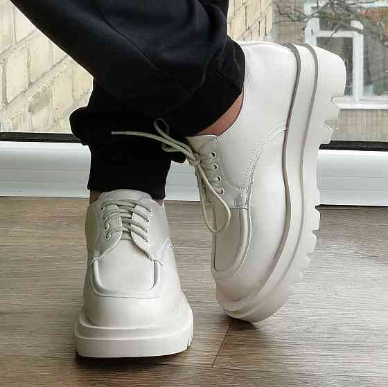 Женские Бежевые Туфли Кроссовки Белые на Танкетке Броги Кожаные Оксфорды (размеры: 36,37,38,39,40,41) - 6-23 Днепр