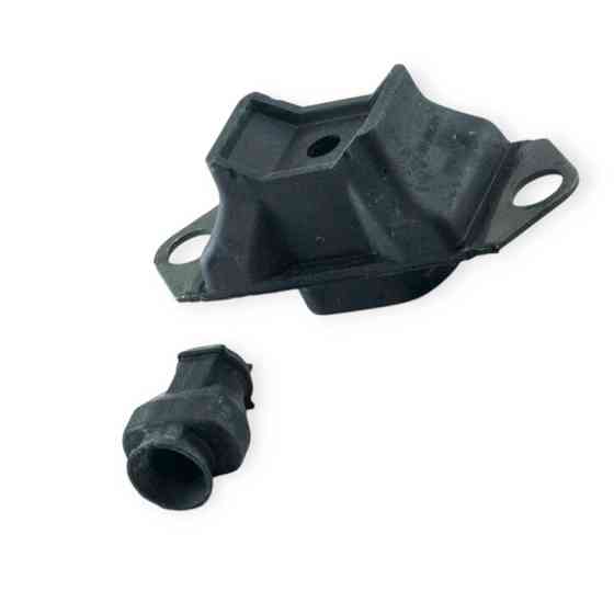 Подушка Логан левая КПП с кондиционером TRT двигателя Мукачево