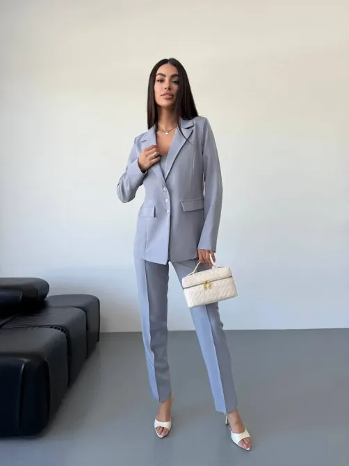 Стильний брючний костюм трійка із піджаком Одеса - фото 13