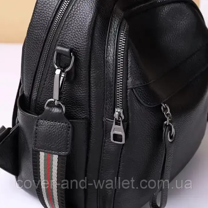 Жіночий міський рюкзак невеликого розміру чорного кольору зі шкіри Puos Київ - фото 3
