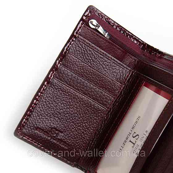 Бордовий лаковий маленький жіночий гаманець із монетницею ST Leather Київ