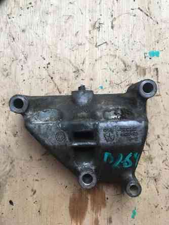 05184322AE Кронштейн двигателя Journey12-. 3.6l Коломыя