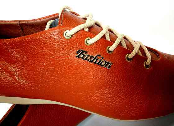 Женские кожаные туфли-лодочки производство Италии. Киев