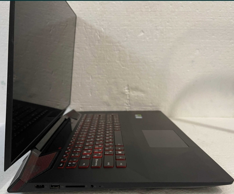 Ноутбук игровой: 17.3