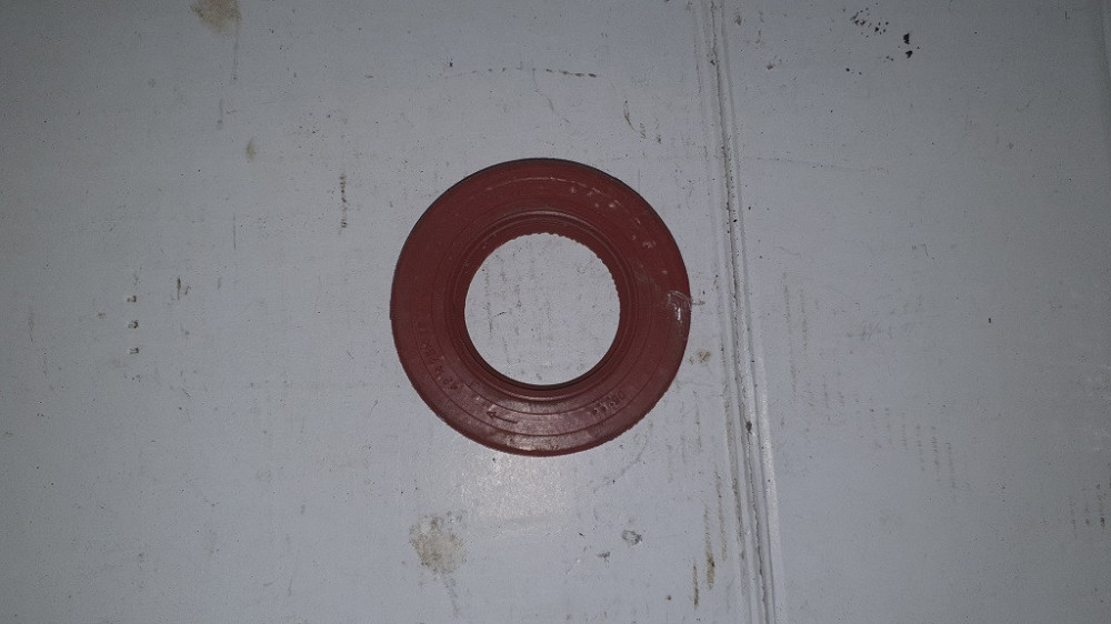 Сальник хвостовика заднего моста ГАЗ-2410. 12-2402052 Харьков - изображение 1