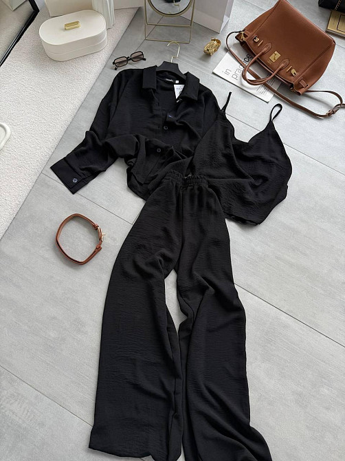 Женский легкий прогулочный костюм тройка: рубашка майка и штаны креп жатка 48/50, Черный Одесса - изображение 1