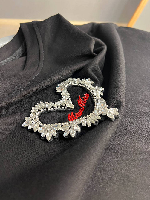 Футболка женская Anni 046 оверсайз базовая однотонная с вышивкой сердце в камнях one size, черный, one size Киев - изображение 11