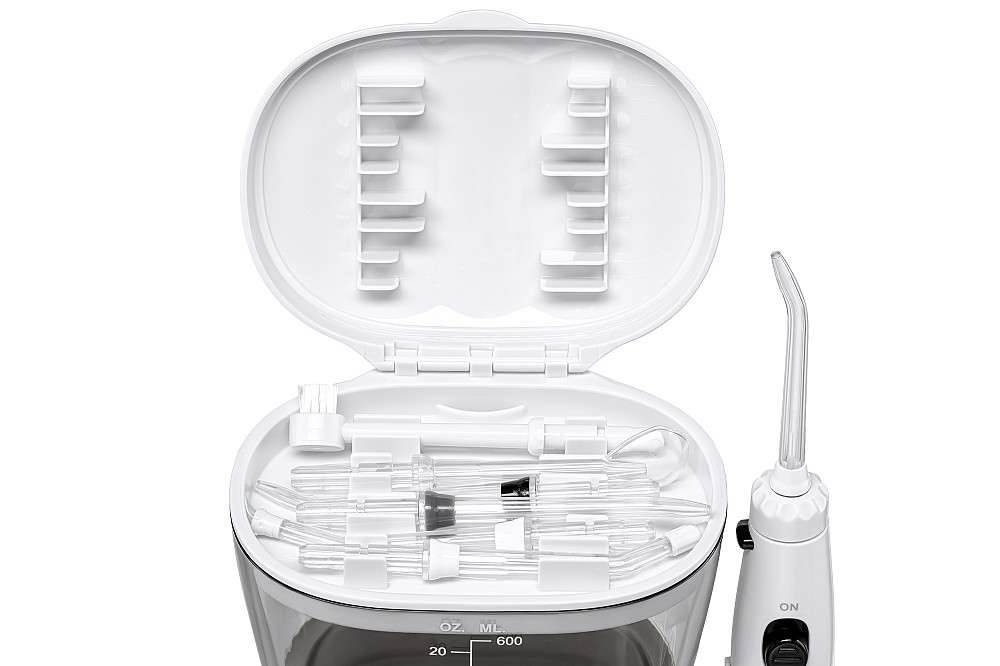 Іригатор ARDESTO стаціонарний, чаша 600 мл, від мережі , 8 насадок, білий Київ - фото 6