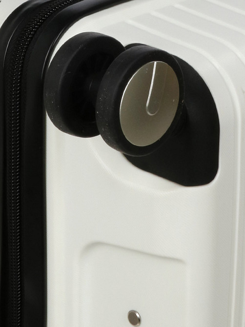Чемодан полипропиленовый SNOWBALL MADISSON 33703 средний 66 см белый Киев - изображение 19