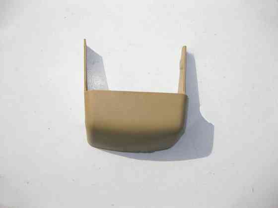 Mercedes-Benz  A1649210186 8K67 Бежева кришка петлі 2-го ряду сидінь GL X164 Одесса