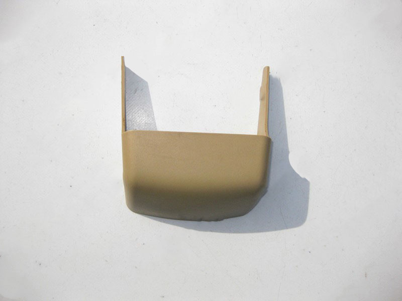 Mercedes-Benz  A1649210186 8K67 Бежева кришка петлі 2-го ряду сидінь GL X164 Одесса - изображение 1