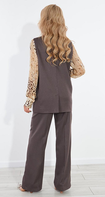 Модний костюм із жилеткою Київ - фото 3