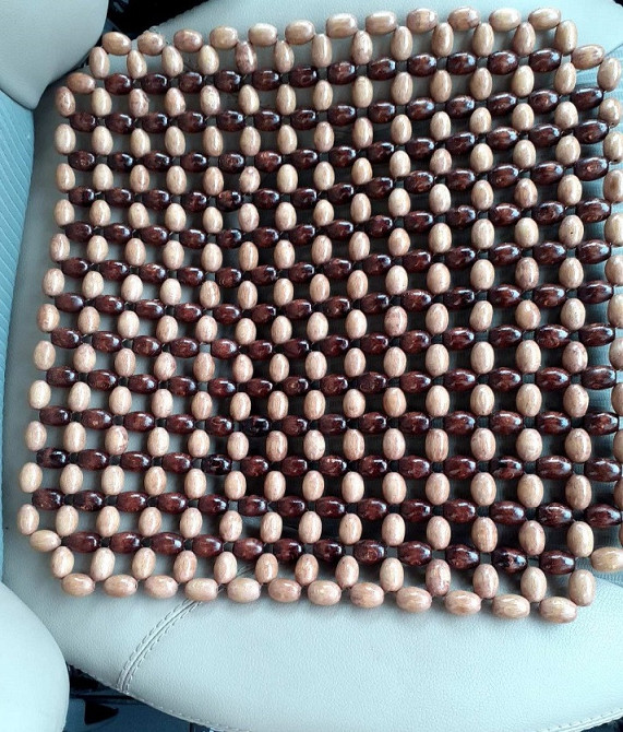 Масажер-Накидка Дерев'яна на Автомобільне Сидіння 42x42 см - Масажний аксесуар для комфорту в дорозі 1шт Івано-Франківськ - фото 3