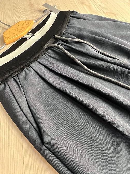Брюки женские A-N 25110 палаццо широкие высокая талия на резинке со шнурком графит, графит, L Киев - изображение 9