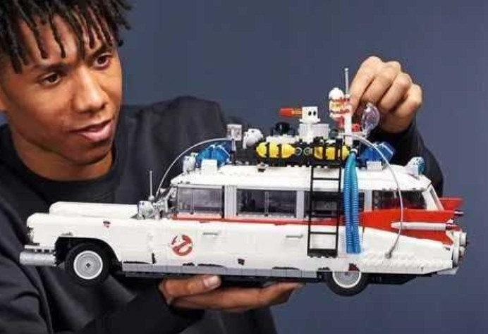 Конструктор Ghostbusters ECTO-1, 2352 деталей (10274) Київ - фото 7