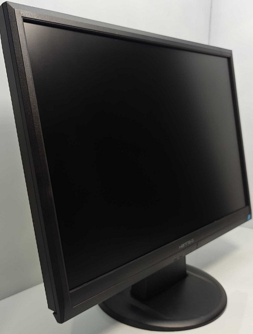 Монитор 22