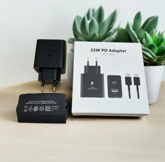 Адаптер живлення 35W з USB та Type-C виходами + кабель, підтримка PD, швидка зарядка для смартфонів Київ