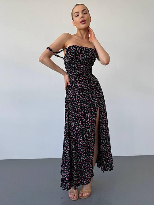 Женское романтичное платье макси на бретелях с разрезом штапель Одесса - изображение 1