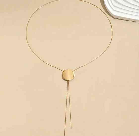 Мінімалістичне кольє-ларіат золотисте з круглим елементом Київ