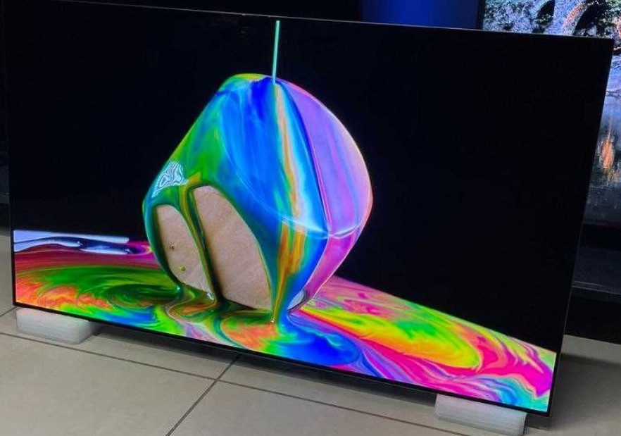 Телевизор Безрамный: 55