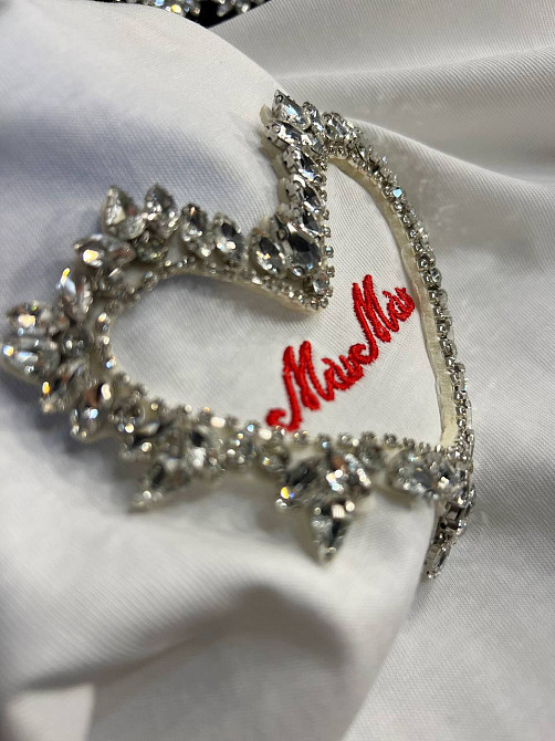 Футболка жіноча Anni 046 оверсайз базова однотонна з вишивкою серце в камінцях one size, білий, one size Київ - фото 2