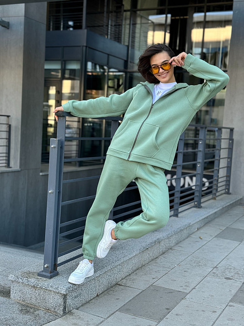 Женский спортивный костюм на флисе Оливковый 50/52 Харьков - изображение 3