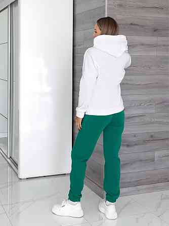 Женский теплый спортивный костюм 