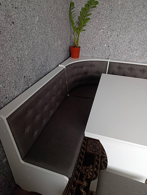 Уголок кухонный со столом и 2 табурета Семейный 114х154 см - Белый Львов - изображение 8