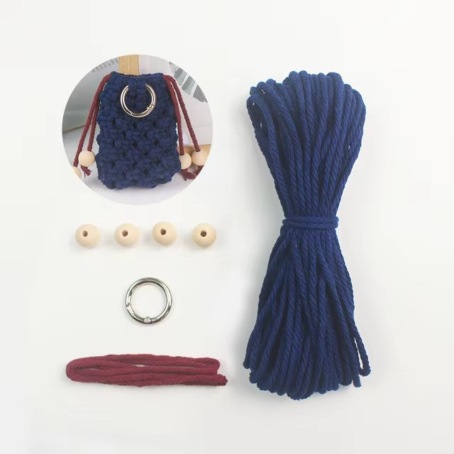Набор макраме для ручного вязания чехла для наушников и аксессуаров 8х7см тёмно-синий для рукоделия и Каменец-Подольский - изображение 2