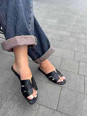 YES MILE Зручні жіночі шльопанці зі штучної шкіри чорні на низькому ходу YES MILE SF-16 р. 36-4 Коломия