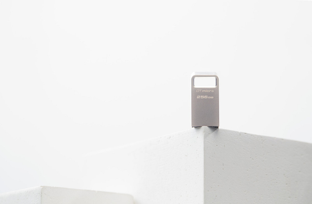 Флешнакопичувач USB3.2 128 GB Kingston DataTraveler Micro (DTMC3G2/128GB) Нержавіюча сталь Харків - фото 8