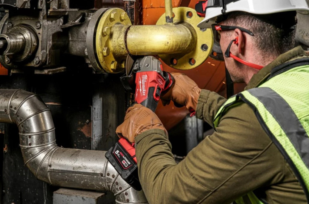 Шліфмашина кутова акумуляторна MILWAUKEE M18 FSAG125XB-0X діаметр 125 мм (HD кейс) Одеса - фото 6