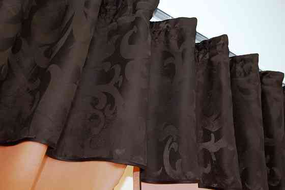 Кухонные шторы VR-Textil № 073к с ламбрекеном и подхватами персиковый с коричневым 270х170 см (52-0189) Киев