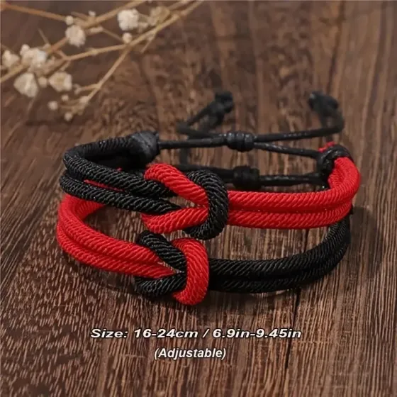 Парные браслеты-обереги черный и красный из шнура Киев