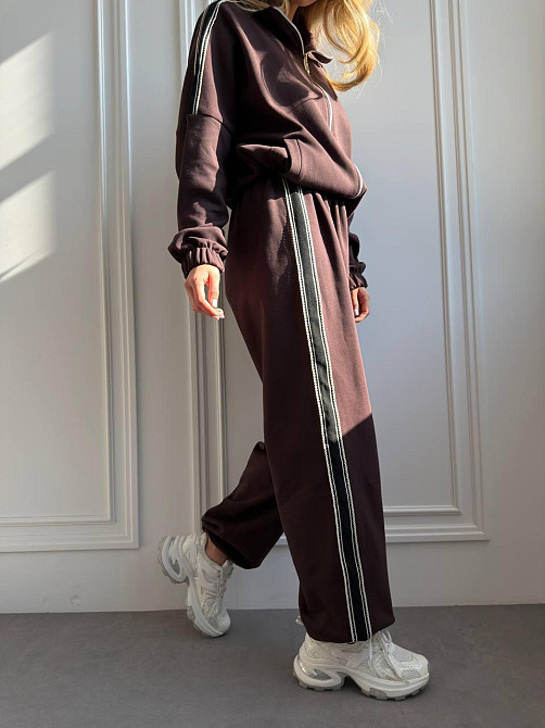 Жіночий стильний повсякденний костюм із тканини Lacoste Double Face Шоколад Одеса - фото 7