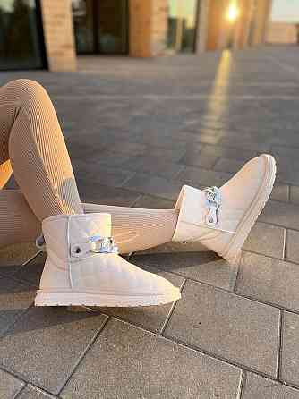 Lonza Угги жіночі LONZA бежеві натуральна шкіра висота 13 см розмір 41 (218-28F 4889) Коломия