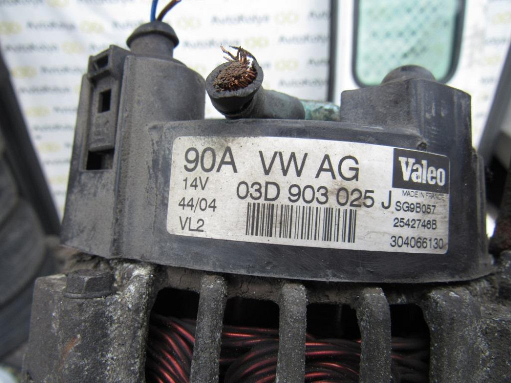 Генератор Skoda Fabia 1.2 бензин 2004-2007 (03D903025J) Ковель - фото 2