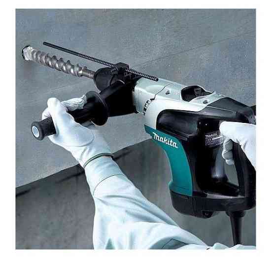 Перфоратор MAKITA HR4002 Киев