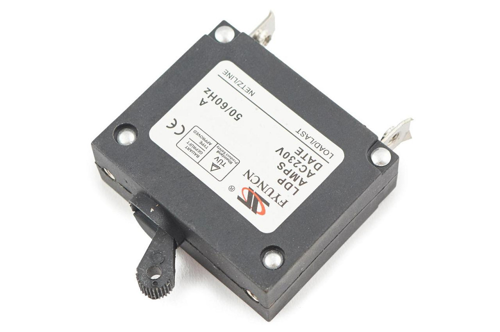 Выключатель автоматический бензогенератора (15A, 230W) S Мукачево - изображение 1