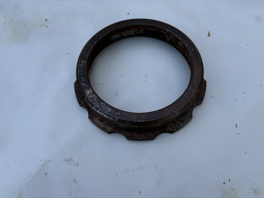 Стакан подшипника ДТ-75. 77.39.116Б. Харьков - изображение 1