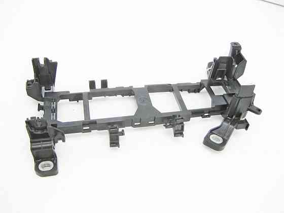 Mercedes-Benz  A2465400240 Кронштейн блоку реле та запобіжників у ногах переднього пасажира CLA Shooting Brake X117 CLA C117 GLA X156 Одесса