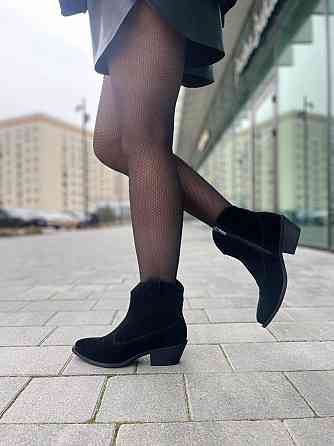 Dino Vittorio Черевики жіночі демісезонні весна-осінь чорні, натуральна замша на підборах р. 37 Коломия