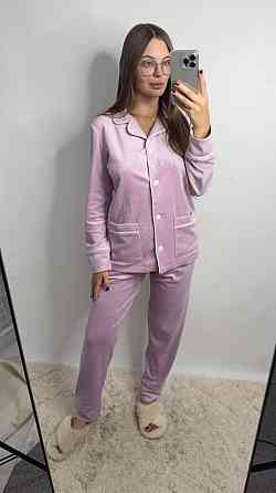 Костюм из плюшевого велюра на пуговицах с двумя карманами XL Пудровый Харьков