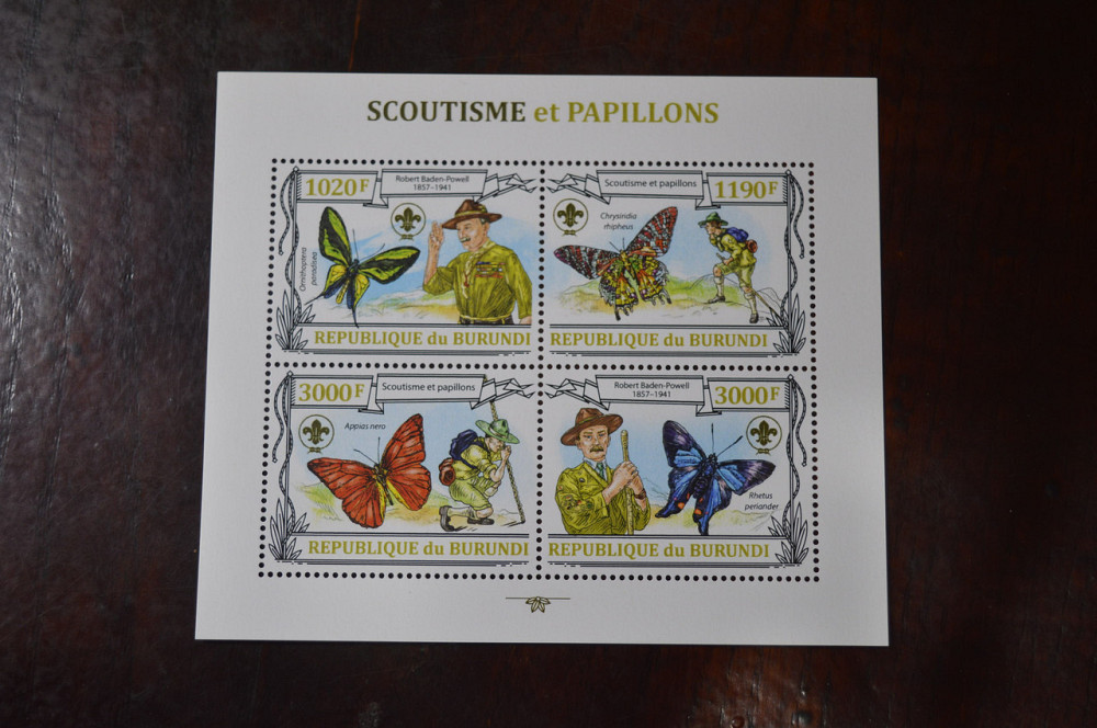 Бурунді. Марки. Блок. (А-39) Полтава - фото 1