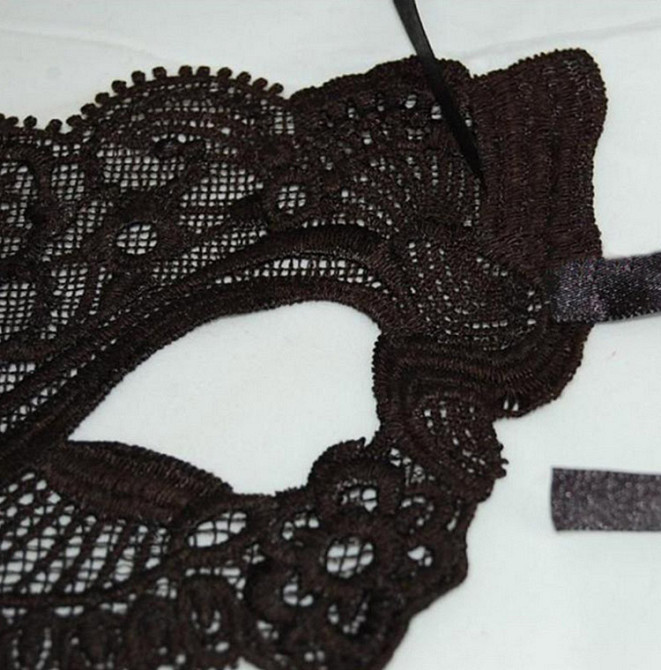 Маска мережива карнавальна Незнайомка Київ - фото 3