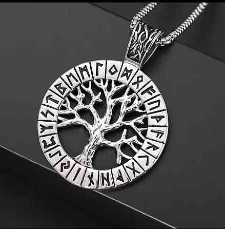 Подвеска Древо жизни с рунами – скандинавский амулет Киев