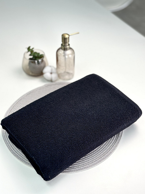 Рушник однотонний Ideal Textile 50х90 см 400 г/м2 (56860914) чорний Чернівці - фото 8