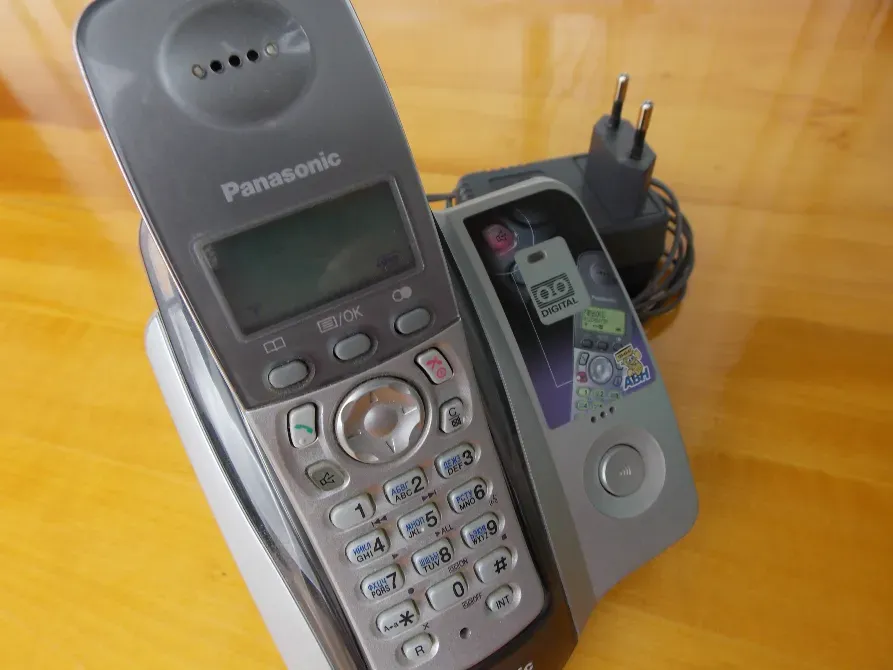 Радиотелефон Panasonic с автоответчиком. Харьков - изображение 1