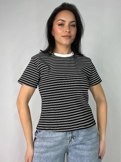 Футболка жіноча A-N 25189 в смужку базова модель середня довжина one size, чорний, one size Київ - фото 15
