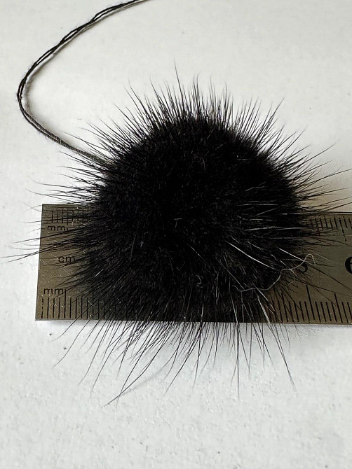 Помпони з натурального хутра норки Чорний Харків - фото 2